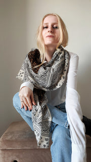 Foulard animalier paisley