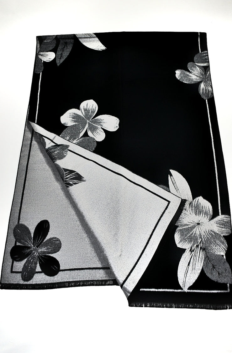 Sciarpa elegante con fiori